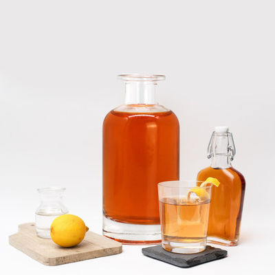 Glass Body Material Transparent Liquor Spirit Bottle with Cork Custom 500ml 750ml Bottles