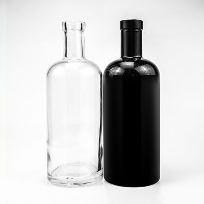 Liquors and Beverage 700ml Transparent Whisky Vodka Packing Bottle with Aluminum Cork