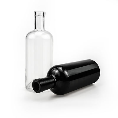 Liquors and Beverage 700ml Transparent Whisky Vodka Packing Bottle with Aluminum Cork