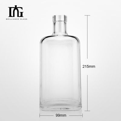 Custom Logo Engraved on Classic Design Glass Bottles for 700ml and 750ml Capacity