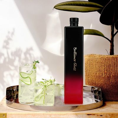 Customized 700ml 750ml Gradual Change Blue Square Glass Bottle with Alumina Screw Cap