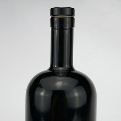 Liquors and Beverage Tequila End Semi-Spraying Glass Vodka Bottle 500ml 700ml 750ml 1000ml