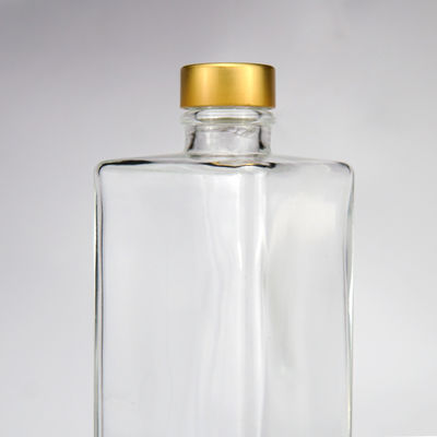 Electroplating 750ml Gold Cork Top Rectangle Vodka Wine Glass Bottles for Liquors