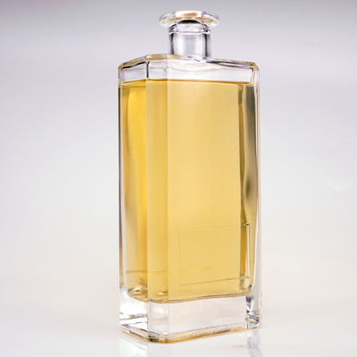 Classic Square Glass Bottles for Wine 500ml 700ml Base Material Glass and Super Flint