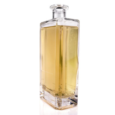Classic Square Glass Bottles for Wine 500ml 700ml Base Material Glass and Super Flint