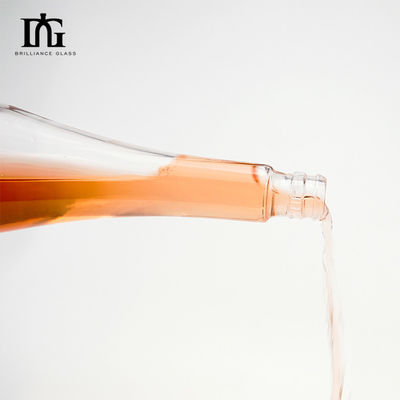 550ml Glass Bottle for Whisky Brandy Vodka OEM/ODM Acceptable and Engraving Surface Handling