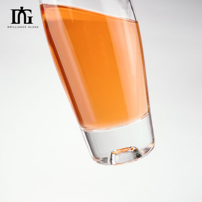 550ml Glass Bottle for Whisky Brandy Vodka OEM/ODM Acceptable and Engraving Surface Handling