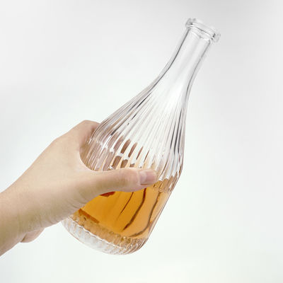 375ml 450ml Ice Wine Bottles Glass Container With Cork for Beverages and Curvy Pattern