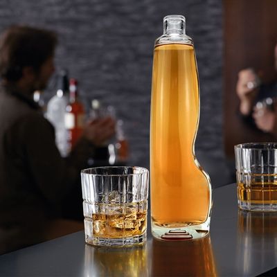 Customized Spirits Glass Bottle for Vodka Gin Whiskey 750ml Capacity