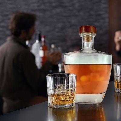 Clear Glass Brandy Bottle with Customized Decal Free Cork Stopper and Luxury Design