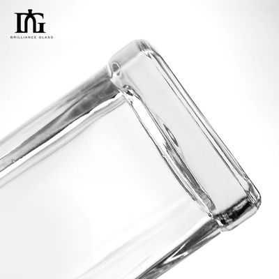 700ml 500ml Square Glass Bottle for Whiskey Vodka Liquor Acceptable Customer's Logo