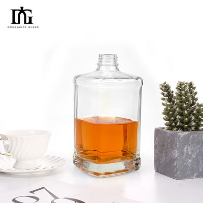 700ml 500ml Square Glass Bottle for Whiskey Vodka Liquor Acceptable Customer's Logo