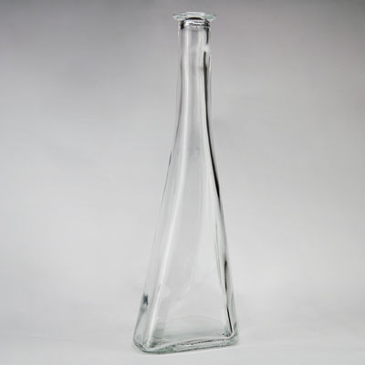 Whisky Vodka Rum Brandy CORK Glass Bottle with Easy Hold Fashion Shape and Sealing Type CORK