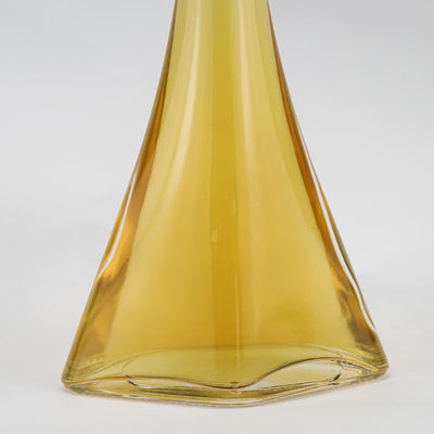 Whisky Vodka Rum Brandy CORK Glass Bottle with Easy Hold Fashion Shape and Sealing Type CORK