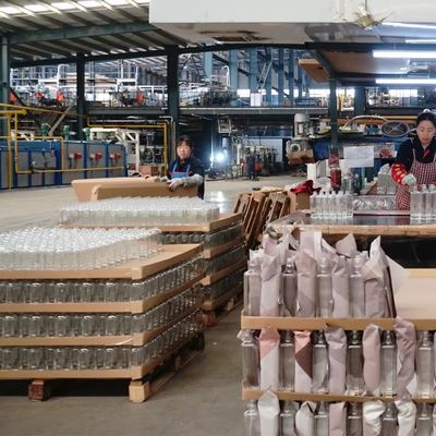 Provided Freely Glass Empty Bottles for Brandy Electroplating and Screen Printing