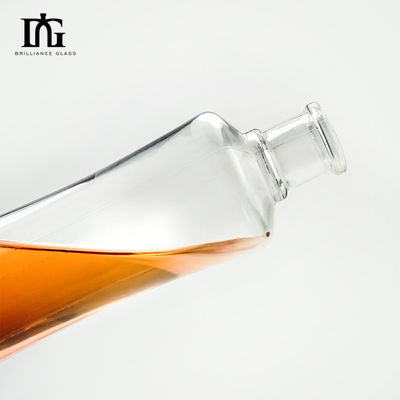 500ml Clear Gin Vodka Ice Wine Glass Bottle with Cork Screw Cap and Glass Base Material