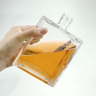 OEM/ODM Acceptable Custom Square 750ml Glass Bottle for Whiskey Vodka Brandy Rum Gin