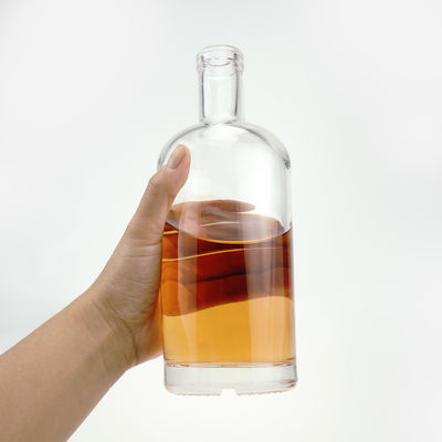 700ml 750ml 1000ml Sealing Type CORK Round Shape Glass Bottle for Liquors and Beverages