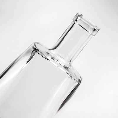 700ml Glass Bottle for Vodka Gin and Wine Body Material Glass Logo Acceptable