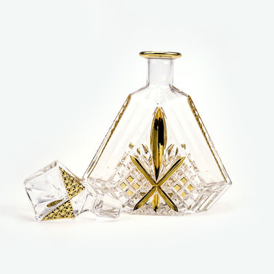 650ml/700ml/750ml Glass Brandy Bottles with Capacity and Glass Cork