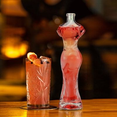 Custom 150ml 500ml Woman Body Shaped Liquor Gin Vodka Spirits Bottle Glass with Cork