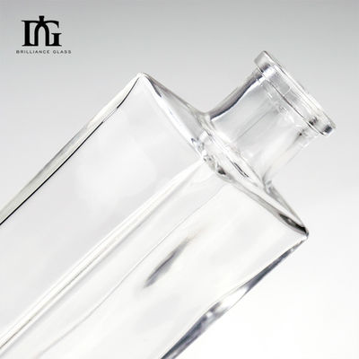 Offset Printing 500ml Clear Glass Beverage Bottles with Thick Bottom and Cork Stopper