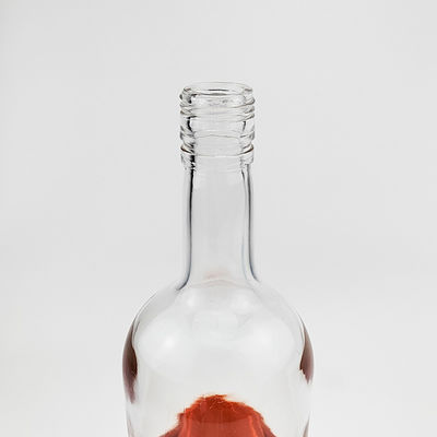 750ml Glass Beverage Empty Bottle for Liquor Water Chinese Body Material Glass Engraving