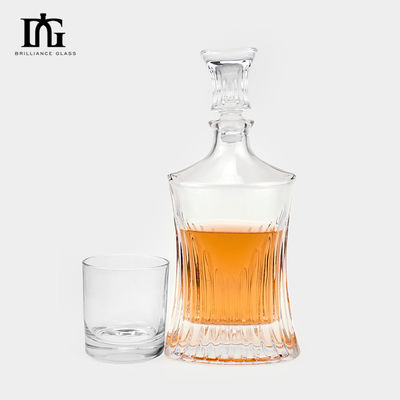 Collar Material 700ml Crystal Whiskey Decanter Custom Logo for Liquors and Beverages