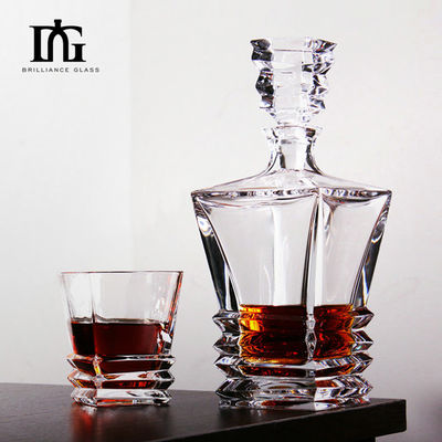 Unique Crystal Glass Liquor Whiskey Decanter With Lid for 700ml Alcohol Rum Wine