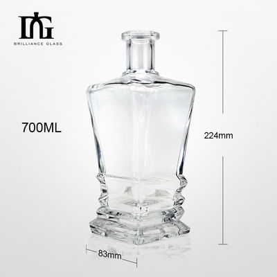 Unique Crystal Glass Liquor Whiskey Decanter With Lid for 700ml Alcohol Rum Wine