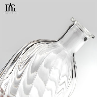 CORK Sealing Type 500ml Engraving Unique Shape Glass Bottle for Rum Gin Brandy Spirits