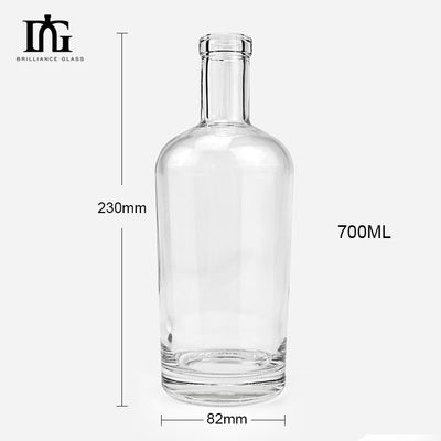 Customized Hot Stamping Label Whiskey Bottle in 500ml 750ml Size with Thick Bottom