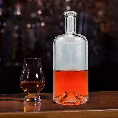Cork Screw Cap Type Glass Bottle Unique Volcano Bottom Design 500ml/700ml/750ml Capacity