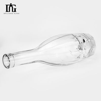 OEM/ODM Acceptable Transparent Glass Bottle 700ml 750ml for Liquors and Beverages