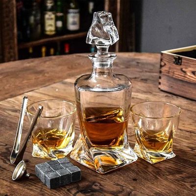 750ml Frosted Whisky Liquor Glass Bottle with Engraved Design and Base Material Glass