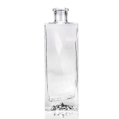 Capacity 500ml Flat Empty Clear Glass Liquor Bottle for Whisky Rum Spirits Vodka Gin