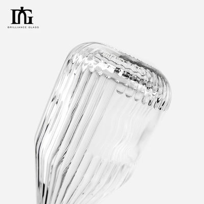 Engraved 450ml/700ml/750ml Glass Bottle for Commercial Liquor Presentation in Clear