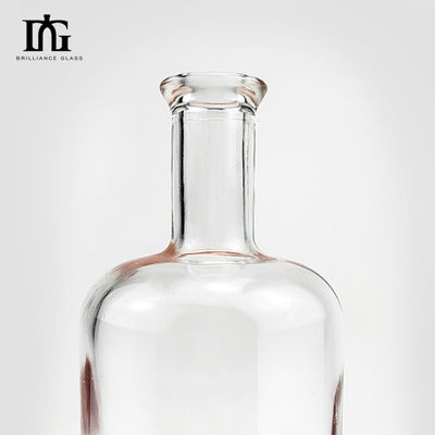 750ml Pyramid Crystal Glass Bottle for Exclusive Fancy Spirits of Gin Rum Whisky Vodka