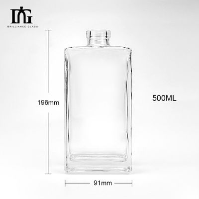 Square 500ml Glass Bottles for Carbonated Drinks and Whisky in Transparent Material