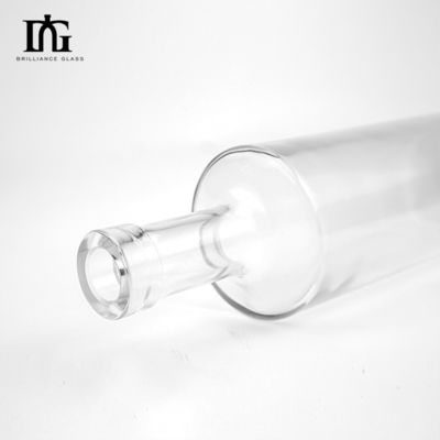 Industrial Beverage 750ml Clear Gin Vodka Ice Wine Glass Bottle with CORK Sealing Type