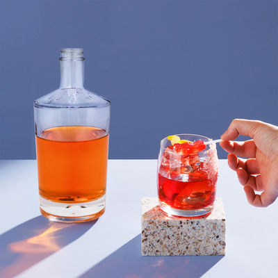 Thick Bottom Glass Bottle for Liquor Spirits Custom Luxury Gin Whiskey Vodka Screw Cap