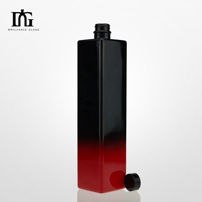 Low MOQ Glass Liquor Bottles for Vodka Whisky Rum Gins in 500ml 700ml 750ml Sizes