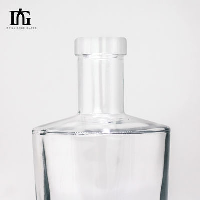 500ml 700ml 750ml 1000ml Nordic Gin Whiskey Vodka Glass Bottle with Engraved Mountain