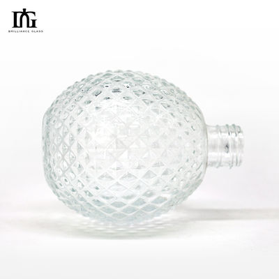Low MOQ Glass Bottles for Customized Vodka Whisky Rum Gin Surface Handling Engraving
