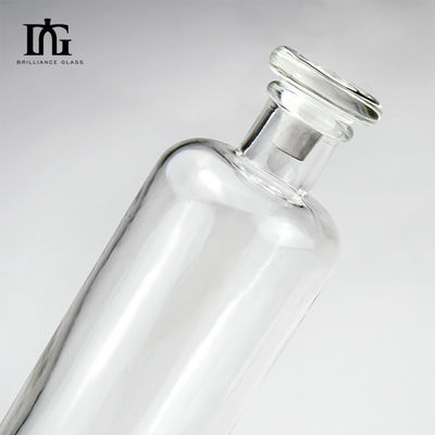 500ml/700ml/750ml Round Columnar Thin High Vodka Glass Bottles in Cork Screw Cap Type