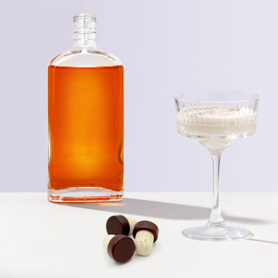 500ml 700ml Custom Juice Beverage Liqouur Spirits Glass Bottle with Cork and Screw Cap