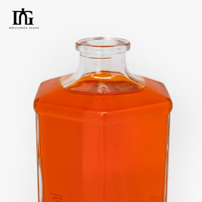 Sealing Type Cork 500ml Clear Liquor Glass Bottles for Tequila Spirits