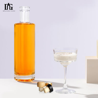 Brandy Juice Wine Liquor Spirit Glass Bottle with Customized Shape and 700ml Capacity