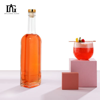 750ml 700ml 500ml Unique Shape Vodka Spirit Gin Rum Clear Glass Liquor Bottle with Cork
