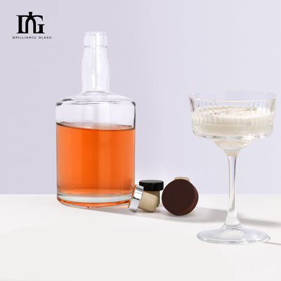 Body Material Glass 260ml Mini Bottles Clear Glass Bottle for Whisky Wine Liquor